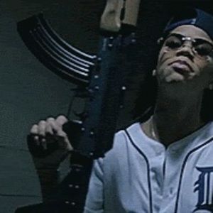 Meet your Posher, Prada